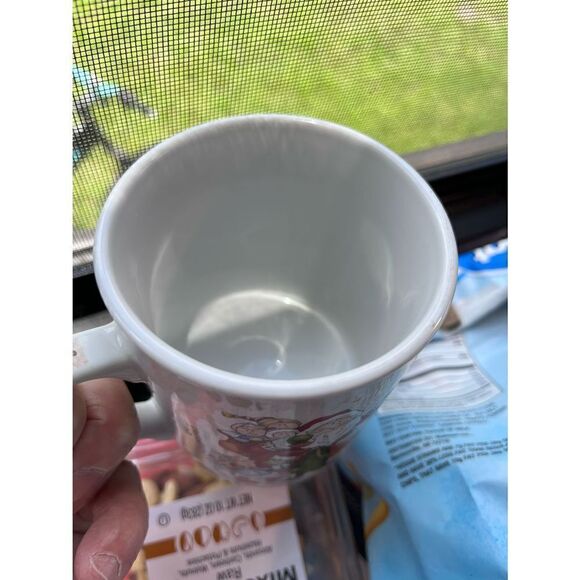 Coffee tea or Santa and a top - Picture 12 of 12